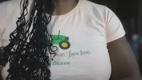 Naomi online show from November 6, 10:04 am