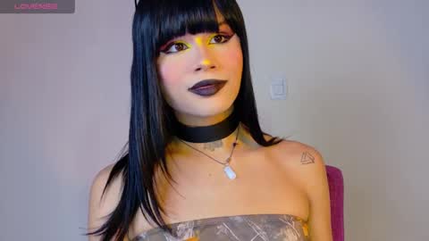 Natahsa  online show from October 2, 5:19 am
