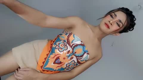 Nathalie smith online show from May 31, 7:17 am