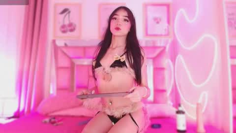 nefera_nox online show from December 19, 4:29 am