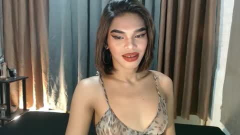 neomi online show from February 10, 9:44 pm