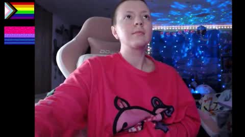 Snapshot of nerdy_squirty chatting on October 17, 6:39 am NerdySquirty online show from October 17, 6:39 am