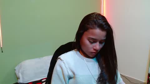 Noha Thomson online show from December 12, 12:55 pm
