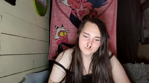 nonbinarybeauty20 online show from July 13, 9:23 am