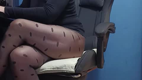 nowandimmediately online show from February 10, 10:39 pm