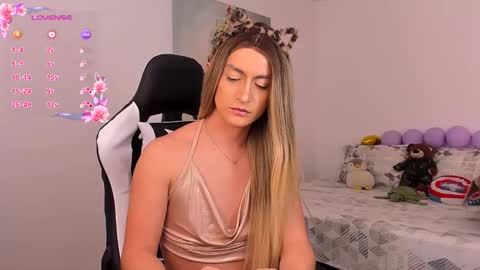 Snapshot of pame_leon chatting on September 16, 6:01 pm  . online show from September 16, 6:01 pm