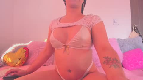 call me ur bbygurl online show from January 22, 8:49 pm