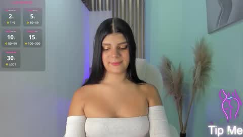 Paulina Belle online show from September 20, 1:49 pm