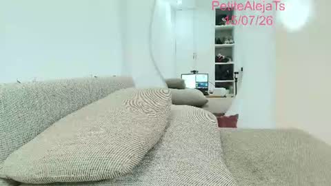PetiteAlejaTs online show from July 15, 9:31 pm