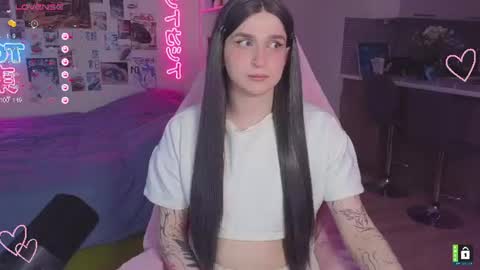 pinkvenom_ online show from June 14, 3:57 pm