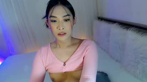 Ari online show from January 18, 7:15 am