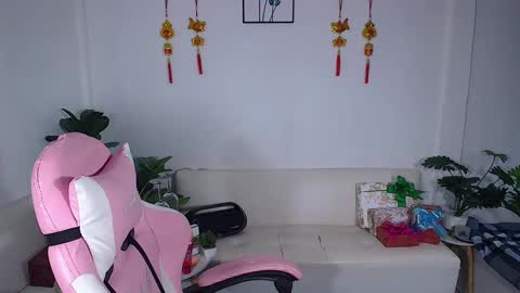 Snapshot of ploysaithailand chatting on March 6, 2:03 am Ploysai online show from March 6, 2:03 am