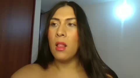 princessdaisy001 online show from July 31, 2:33 am