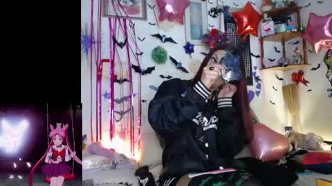 purplekattlyn online show from February 26, 1:21 am