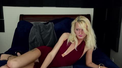 Rachel Price online show from October 1, 5:19 am