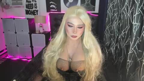 Rich online show from May 5, 8:26 pm