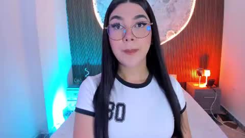 Rose online show from June 17, 1:56 pm