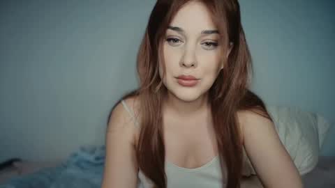 Snapshot of russypussy141 chatting on March 2, 3:02 am Alex online show from March 2, 3:02 am