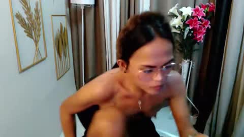 sammy slut online show from June 3, 4:58 am