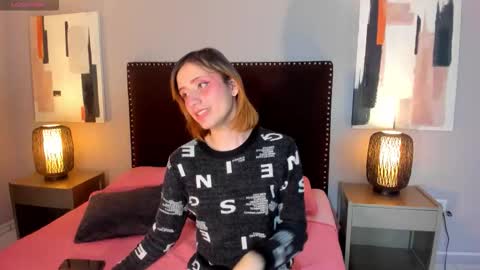 Seraphine star online show from February 18, 2:52 am