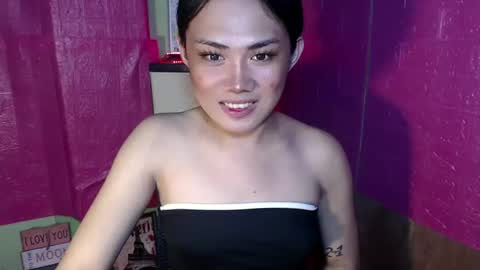 Snapshot of sexy_rc18 chatting on March 9, 5:17 pm RC online show from March 9, 5:17 pm