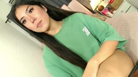 Lexie online show from February 23, 8:01 pm