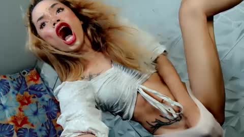 sexyhotbabe18 online show from February 16, 3:59 pm