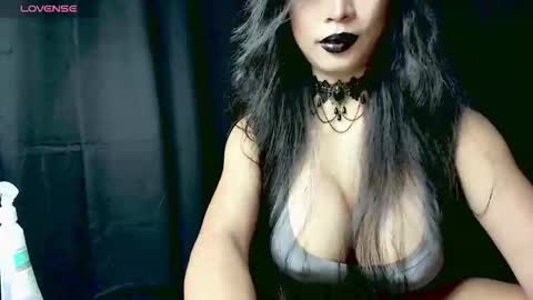 April online show from February 9, 9:43 pm