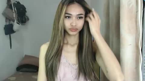 bini aiah online show from November 12, 4:14 am