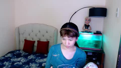 SHANTA FOX  s online show from February 24, 9:24 am