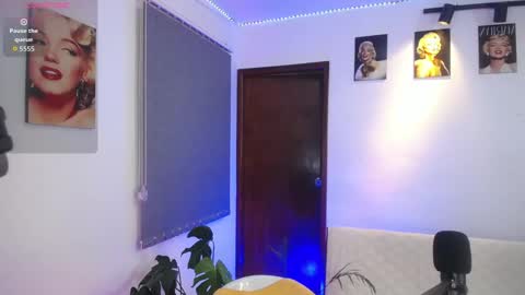 Shellsy H   online show from February 2, 4:33 am