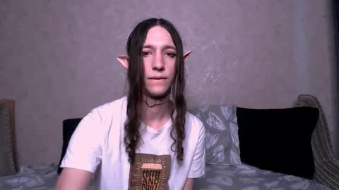 silvermuse online show from October 24, 7:24 am