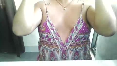 Lovely online show from February 8, 7:04 am