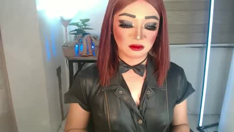 Snapshot of smokeprincess chatting on February 7, 1:22 pm Amanda online show from February 7, 1:22 pm
