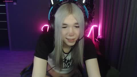 Steve online show from February 17, 6:26 pm