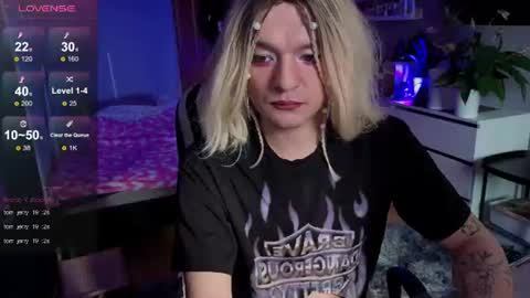 succubu_ss online show from June 29, 2:17 pm