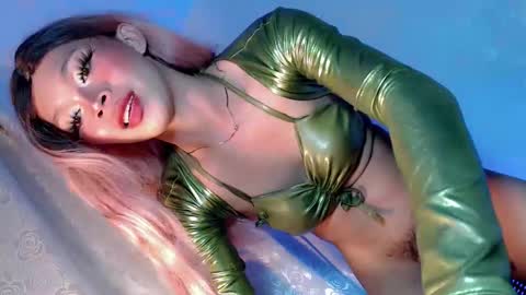 LoveSugar online show from March 10, 6:34 pm