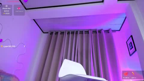 Miss Mackensy online show from December 18, 3:01 am