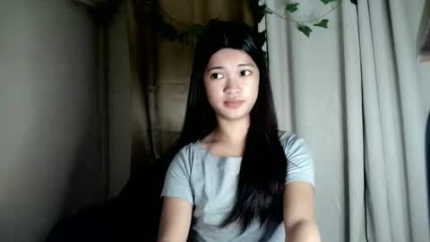 sweet_nylia online show from June 23, 11:46 pm