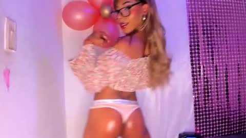 sweet_tyra_doll online show from October 9, 6:26 am