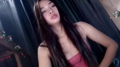 sweetiecum_tina online show from December 18, 8:25 pm