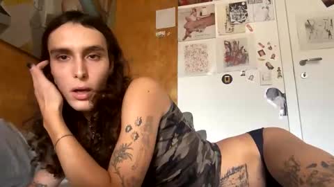 taylaaaaakkkvnt online show from October 16, 1:11 pm