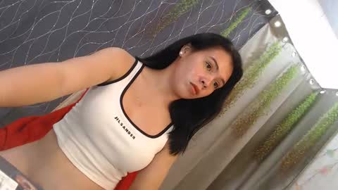 tessa0943 online show from January 15, 6:50 pm