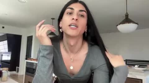 babygirlmami online show from February 26, 5:40 pm