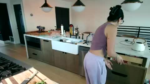 babygirlmami online show from July 27, 2:18 am