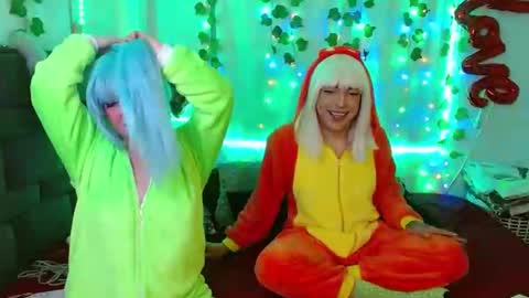 the_lesbian_game online show from February 19, 4:01 am