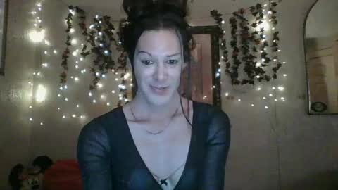 Snapshot of thesillymillie chatting on September 25, 12:50 am sillymillie0 online show from September 25, 12:50 am