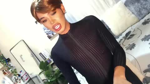 Sam online show from February 12, 6:29 am