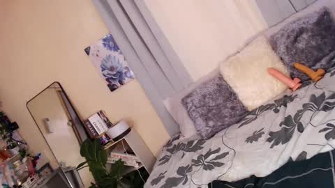 Sam online show from February 19, 4:01 am