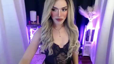 tiffany online show from November 28, 5:14 pm